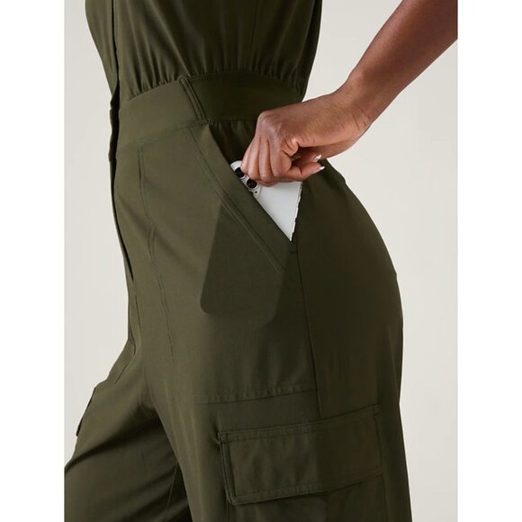 New Athleta 6 Brooklyn Utility Jumpsuit Aspen Olive Green Size 6 - Picture 4 of 6